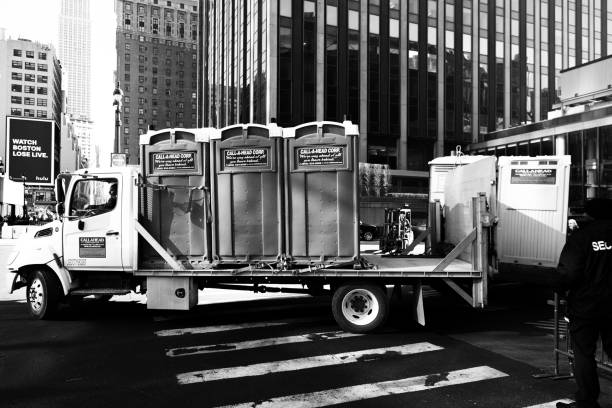 Best High-end porta potty rental  in Penitas, TX